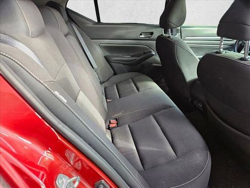 Used 2022 Nissan Altima 2.5 SV w/ SV Premium Package image 20