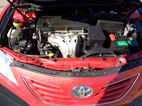 Used 2009 Toyota Camry XLE image 26