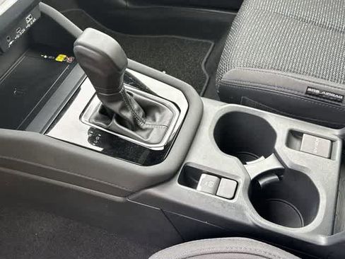 Certified 2025 Subaru Forester Premium AWD/4WD image 28