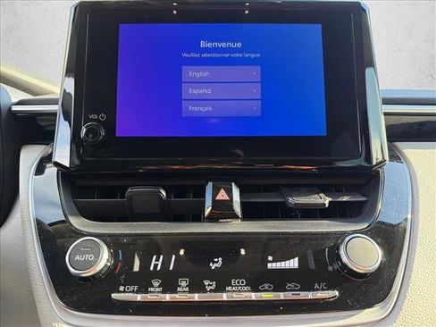 Certified 2023 Toyota Corolla LE image 18