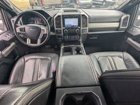 Used 2021 Ford F350 Platinum image 16