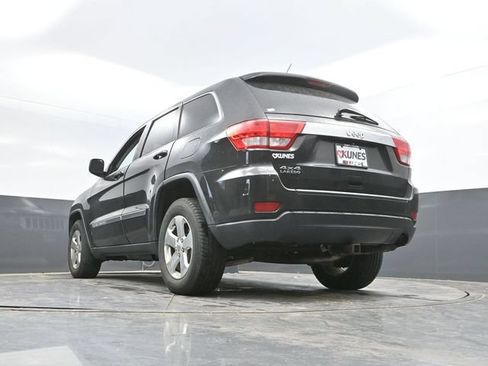 Used 2013 Jeep Grand Cherokee Laredo AWD/4WD image 46