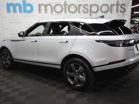 Used 2025 Land Rover Range Rover Velar Dynamic SE AWD/4WD image 3