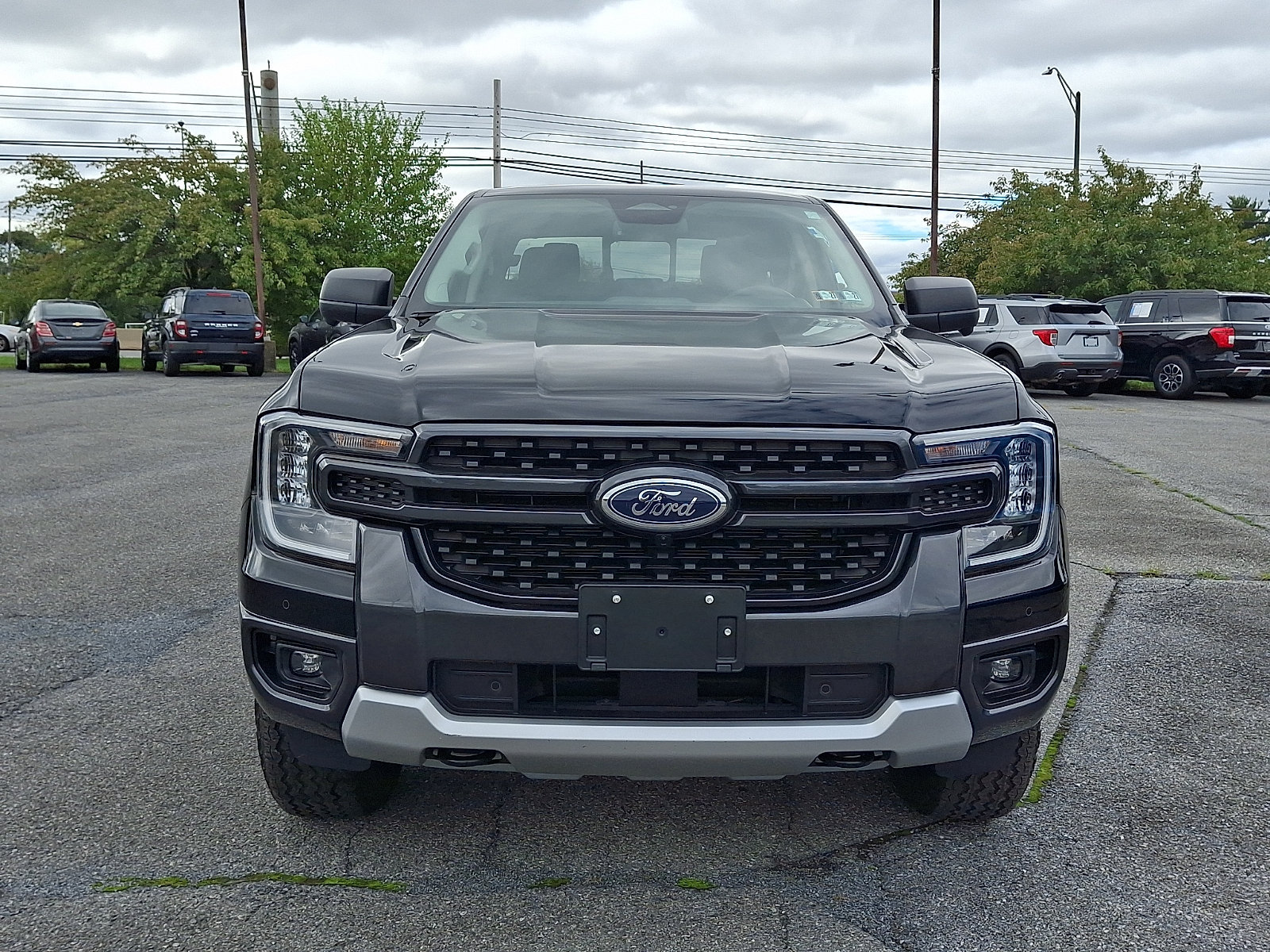 Used 2024 Ford Ranger XLT AWD/4WD image 2