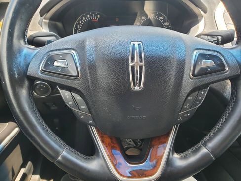 Used 2015 Lincoln MKZ w/ Equipment Group 102A Reserve FWD image 18