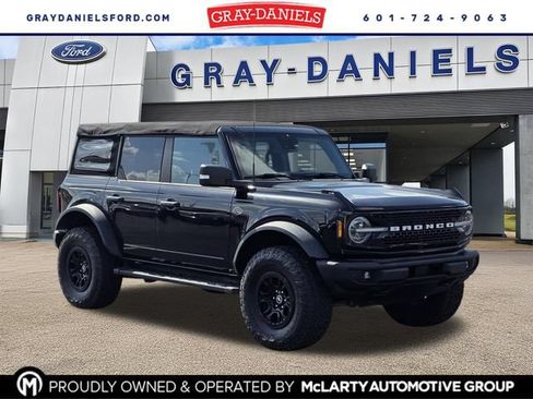 Used 2022 Ford Bronco Wildtrak AWD/4WD image 1