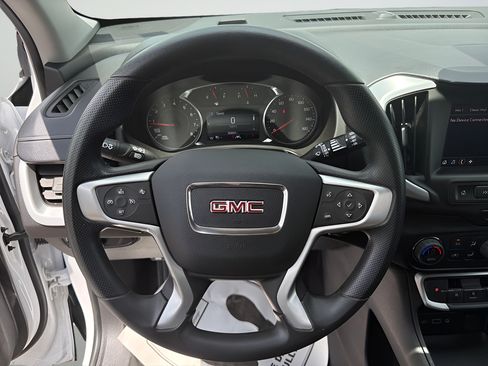 Used 2022 GMC Terrain SLE w/ Driver Convenience Package FWD image 31