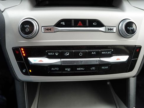 Certified 2023 Ford Explorer XLT w/ Equipment Group 202A image 25