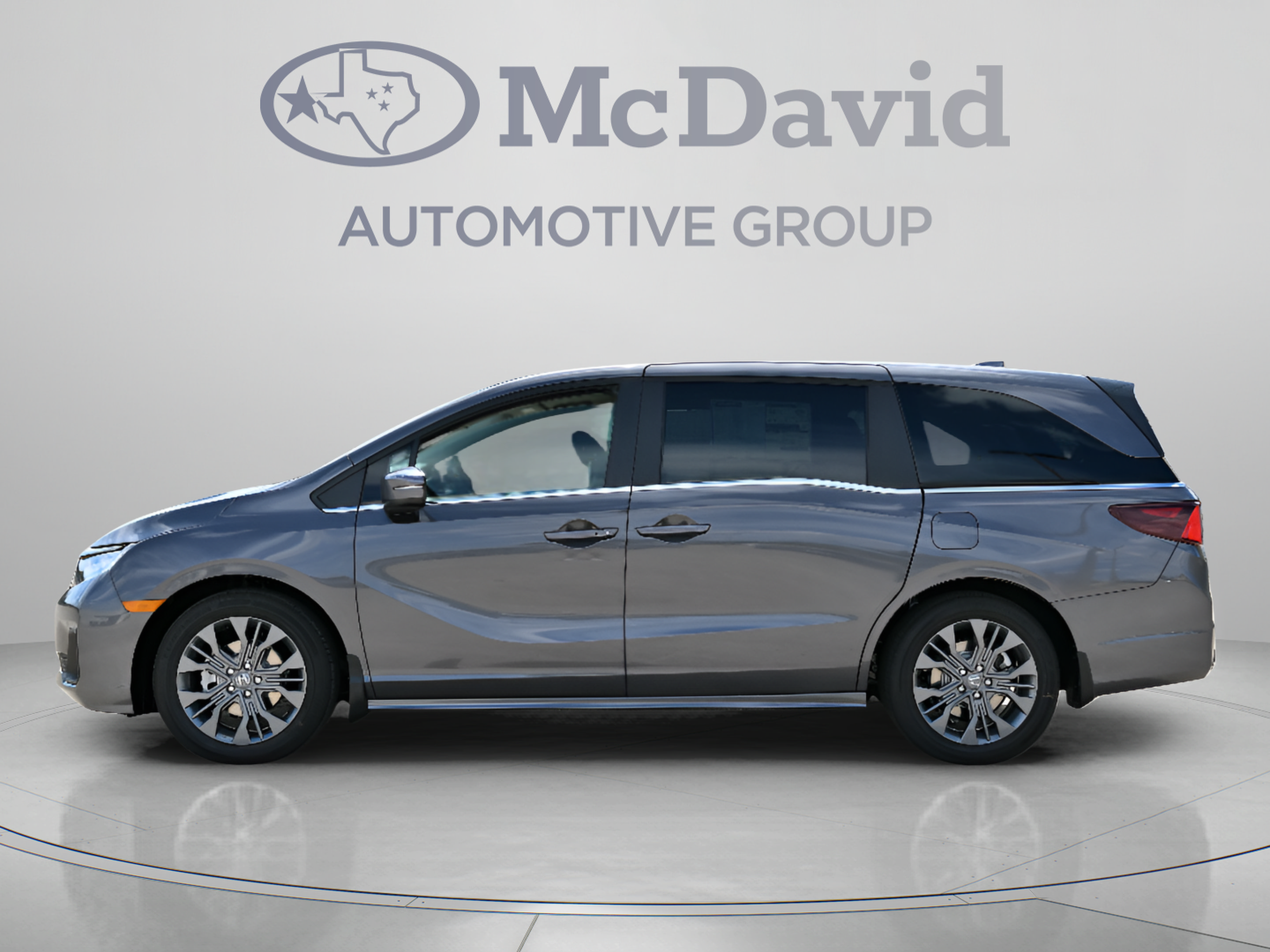 New 2027 Honda Odyssey Touring image 2