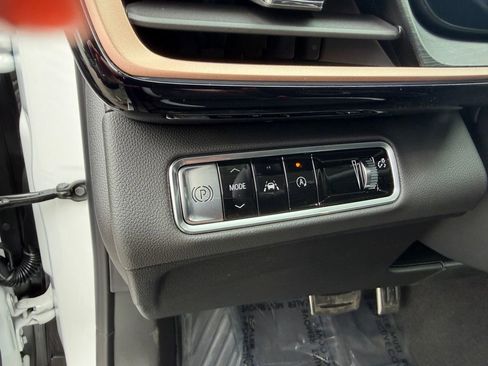 New 2026 Buick Envision Sport Touring AWD/4WD image 16