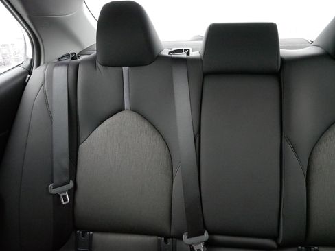 Used 2024 Toyota Camry LE image 12