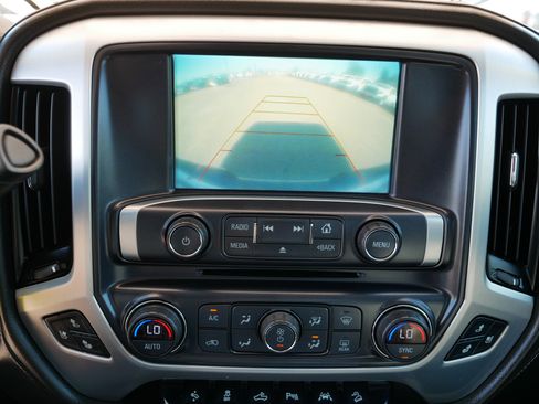 Used 2018 GMC Sierra 1500 SLT image 27