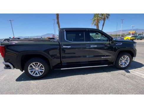 Used 2020 GMC Sierra 1500 SLT w/ SLT Premium Plus Package AWD/4WD image 9