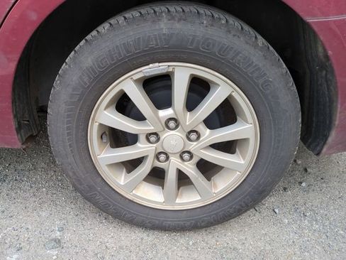 Used 2020 Chevrolet Sonic LT w/ Convenience Package image 10