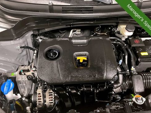Used 2025 Kia Soul LX w/ LX Technology Package FWD image 37