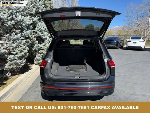 Used 2024 Volkswagen Tiguan SE R-Line AWD/4WD image 35