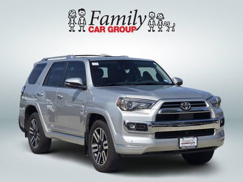 Used 2024 Toyota 4Runner Limited RWD image 2