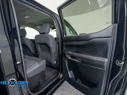 Used 2025 Ford Ranger XLT w/ Equipment Group 301A High AWD/4WD image 34