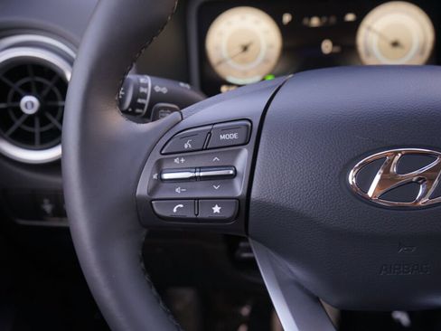 Certified 2023 Hyundai Kona Limited FWD image 29