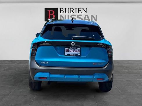 New 2026 Nissan Kicks SR w/ SR Premium Package AWD/4WD image 4