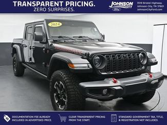 Used 2024 Jeep Gladiator Rubicon w/ Technology Group AWD/4WD video 1