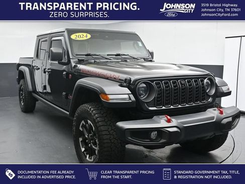 Used 2024 Jeep Gladiator Rubicon w/ Technology Group AWD/4WD image 1