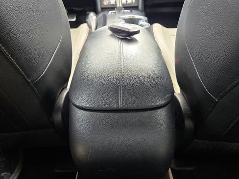 Used 2018 Ford Mustang Premium image 33