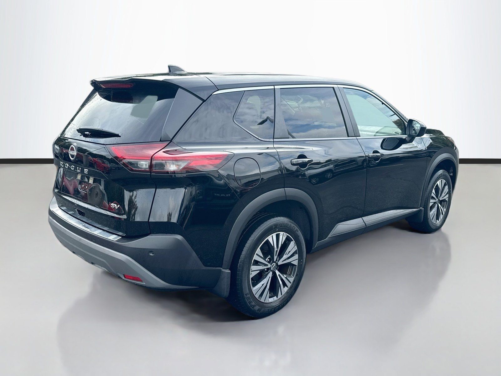 Used 2023 Nissan Rogue SV FWD image 7