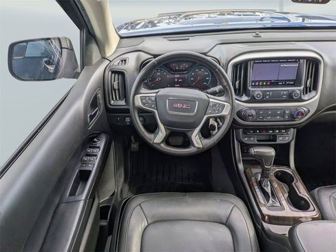 Used 2019 GMC Canyon SLT w/ Driver Alert Package image 16