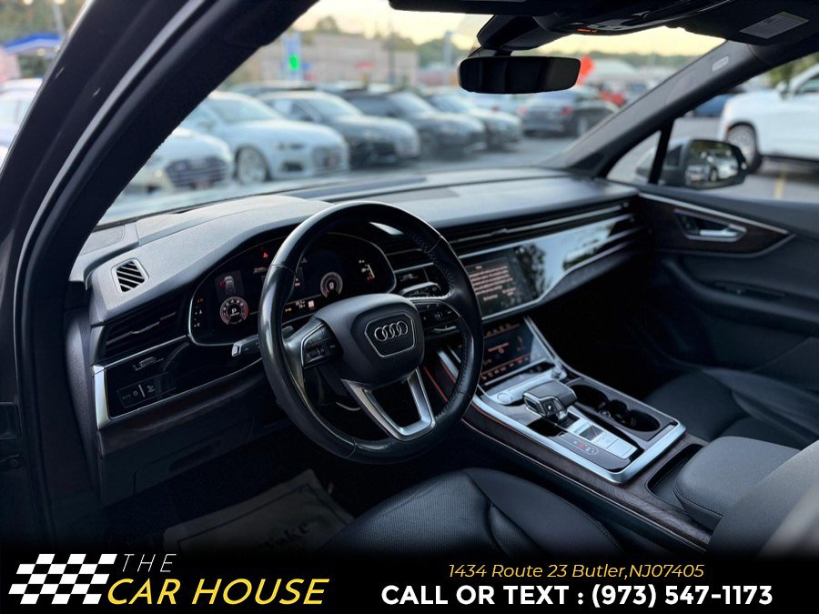 Used 2020 Audi Q7 3.0T Prestige w/ Prestige Package AWD/4WD image 16