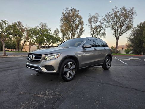 Used 2019 Mercedes-Benz GLC 300 w/ Premium Package image 1