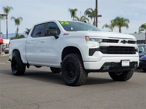 Used 2023 Chevrolet Silverado 1500 RST w/ Convenience Package II image 2