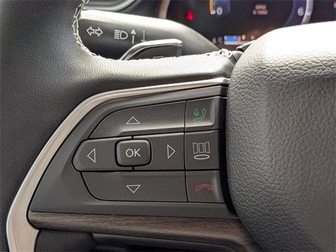 New 2025 Jeep Grand Cherokee Limited image 26