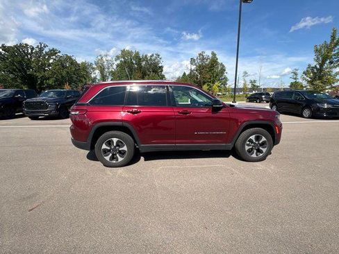 Certified 2024 Jeep Grand Cherokee Limited 4xe AWD/4WD image 6