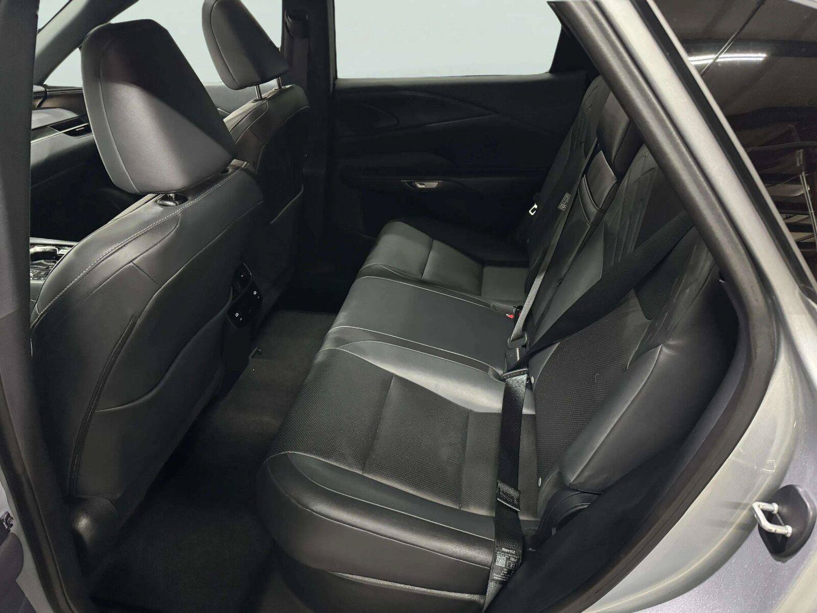 Used 2024 Lexus RX 350 Premium w/ Convenience Package AWD/4WD image 24