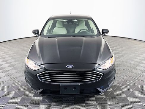 Used 2019 Ford Fusion S image 2
