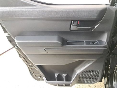 Used 2025 Toyota Tacoma SR5 image 14