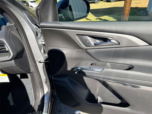 New 2026 Chevrolet Traverse LT image 33