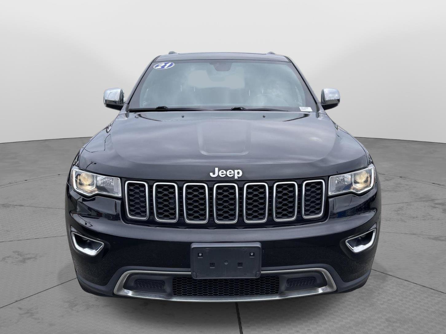 Used 2021 Jeep Grand Cherokee Limited AWD/4WD image 19
