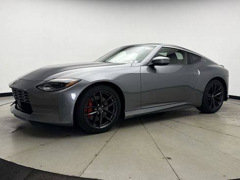 Used 2024 Nissan Z Performance w/ Floor Mat Package RWD image 1