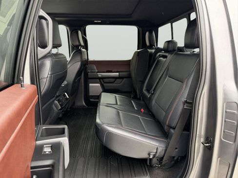 Used 2021 Ford F150 Lariat w/ Equipment Group 502A High image 13