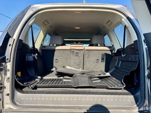 Used 2020 Lexus GX 460 Premium image 39