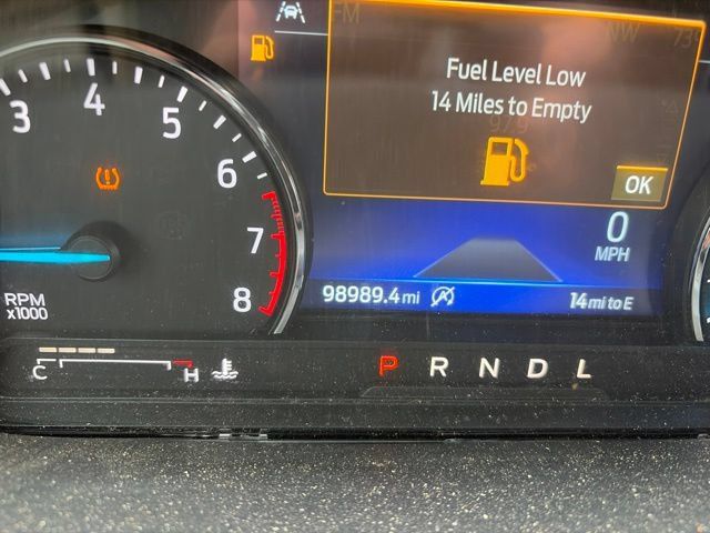 Used 2021 Ford Explorer XLT w/ Equipment Group 202A AWD/4WD image 9