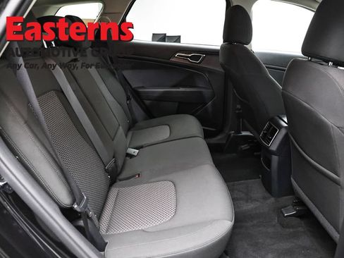 Used 2024 Kia Sportage LX FWD image 22