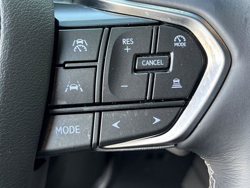 Certified 2025 Lexus LX 700h Overtrail w/ Accessory Package (Z1) AWD/4WD image 27