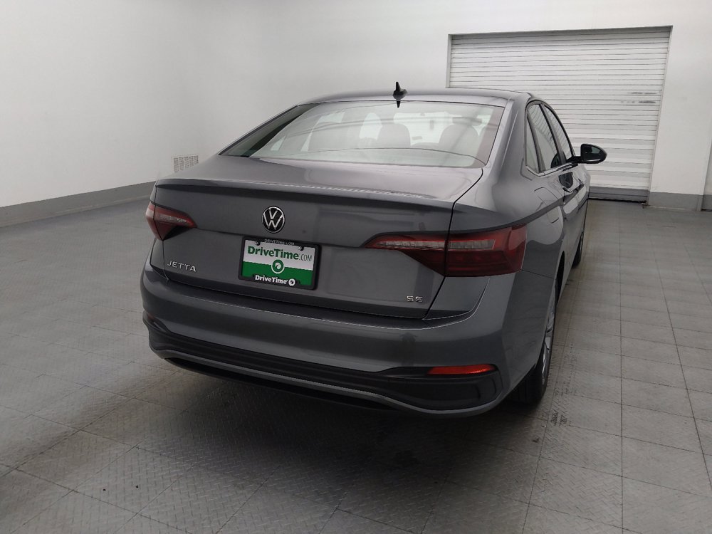 Used 2024 Volkswagen Jetta SE FWD image 7