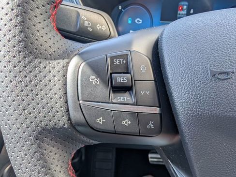 Certified 2024 Ford Escape ST-Line Elite AWD/4WD image 16
