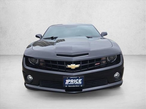Used 2013 Chevrolet Camaro SS w/ RS Package RWD image 2