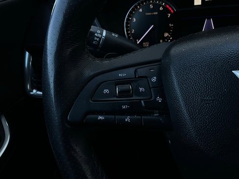 Used 2019 Cadillac XT4 Sport image 40