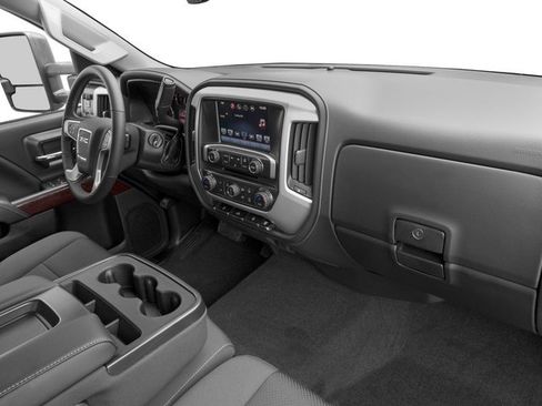 Used 2018 GMC Sierra 3500 SLT AWD/4WD image 19